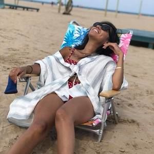 Meet your Posher, Miriam